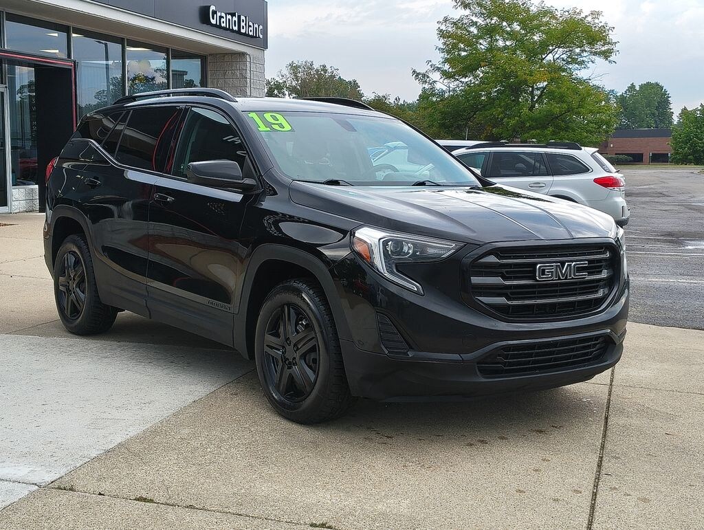 Used 2019 GMC Terrain SLE SUV