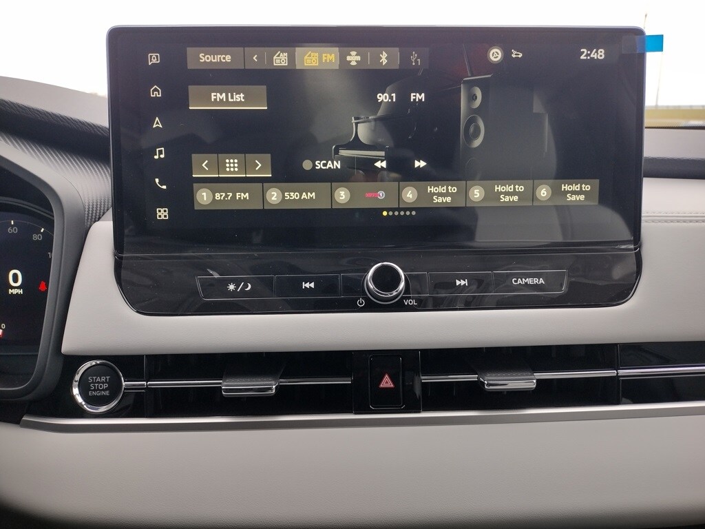 2025 Mitsubishi Outlander SEL photo 4