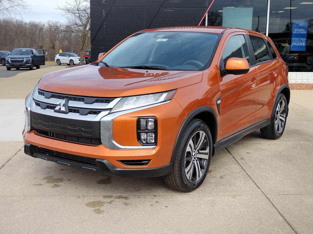 2026 Mitsubishi Outlander Sport 2.0 ES AWC CVT's photo