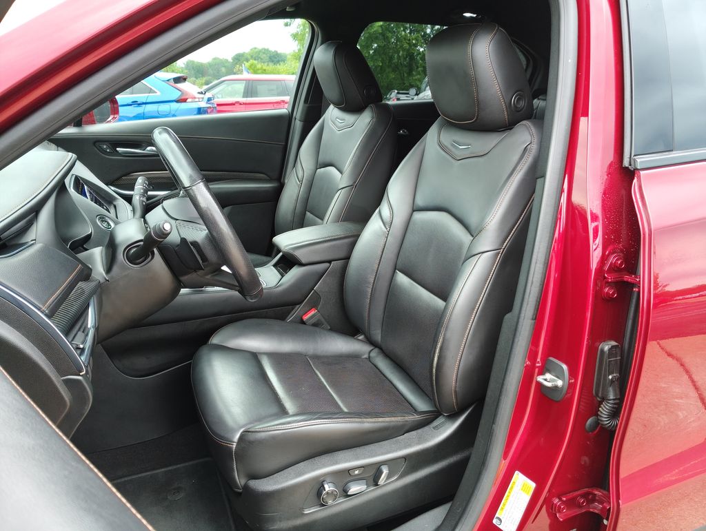 Used 2019 CADILLAC XT4 Sport SUV