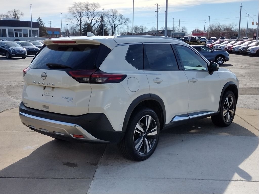 2023 Nissan Rogue Platinum - Photo 17