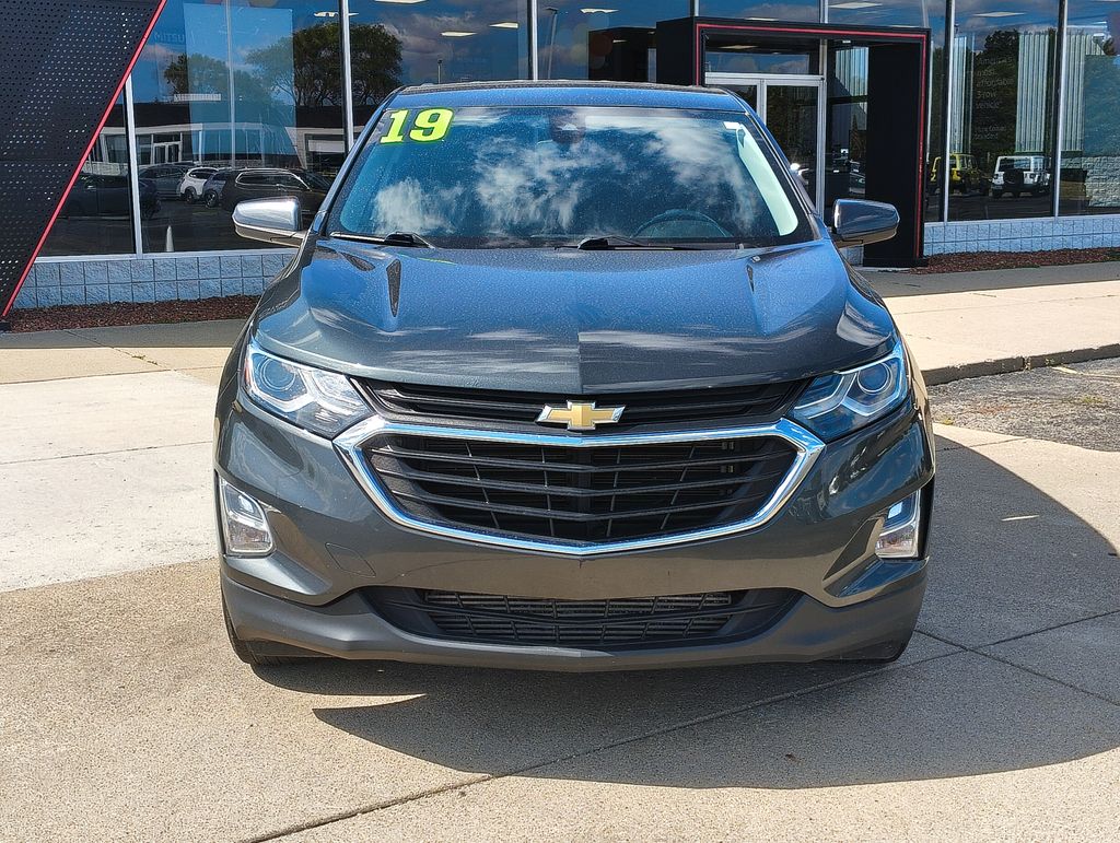 Used 2019 Chevrolet Equinox 2FL with VIN 3GNAXJEV9KS610377 for sale in Grand Blanc Township, MI