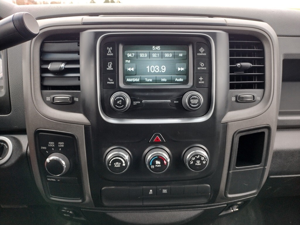2017 Ram 1500 Express photo 2