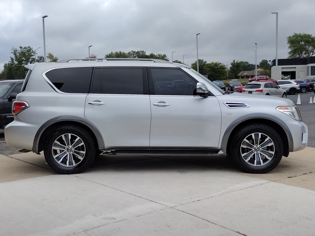 2019 Nissan Armada SL photo 4