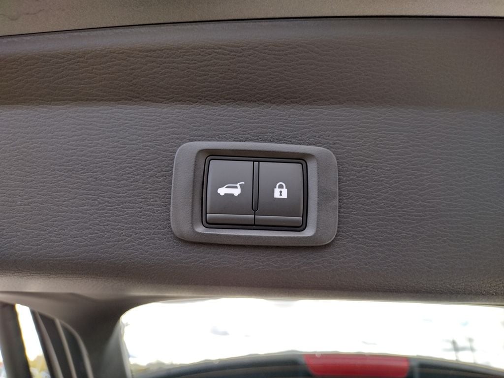 2025 Mitsubishi Outlander Plug-in Hybrid SE - Photo 26