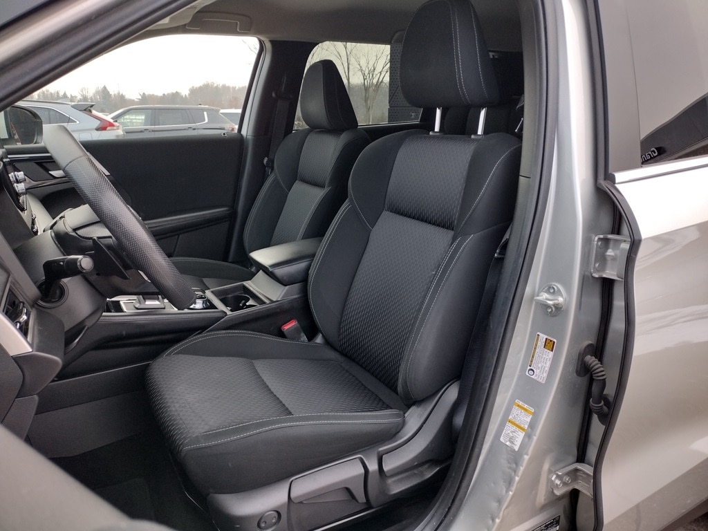 Certified 2022 Mitsubishi Outlander ES CUV