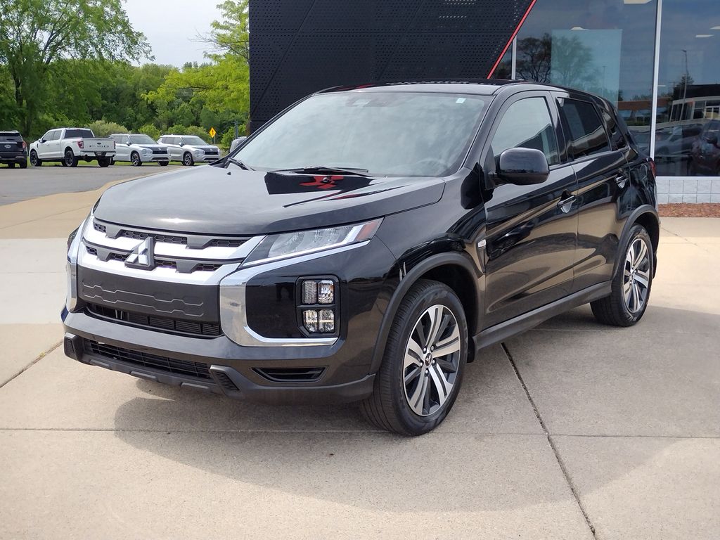 2024 Mitsubishi Outlander Sport 2.0 ES AWC CVT's photo