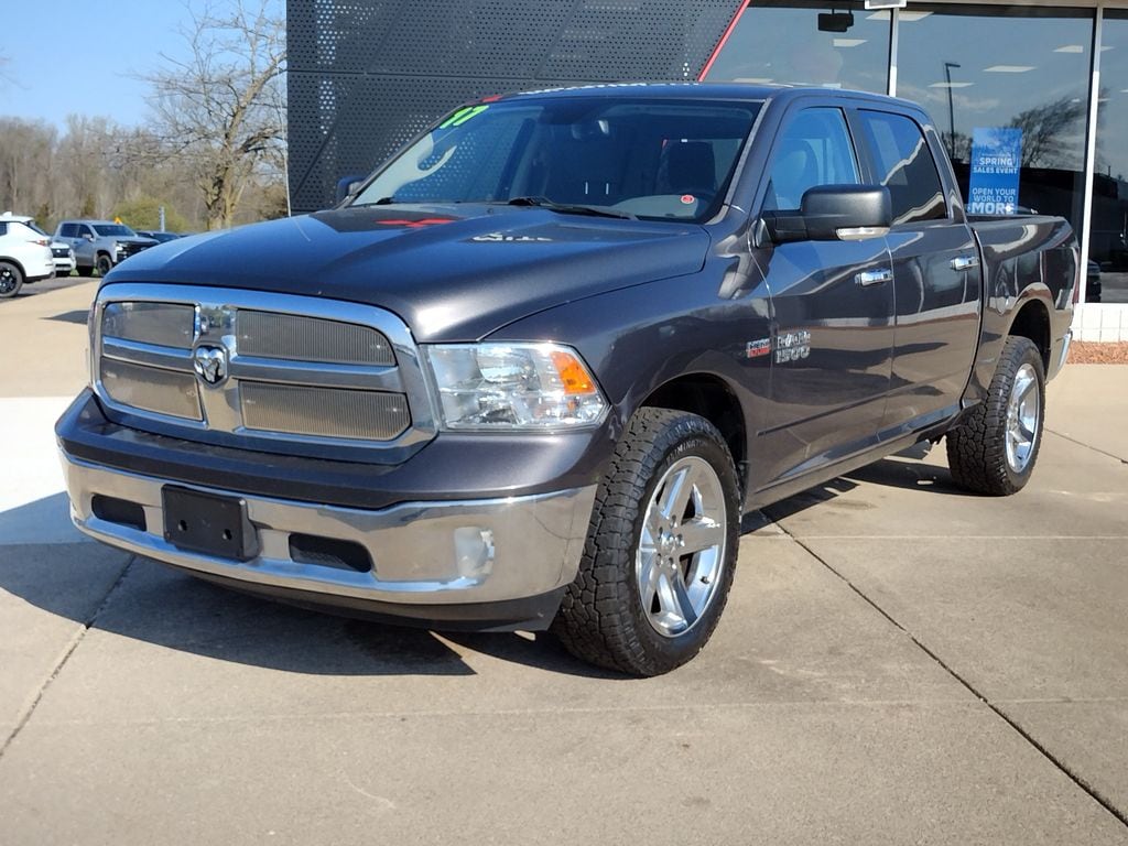2017 RAM Ram 1500 SLT