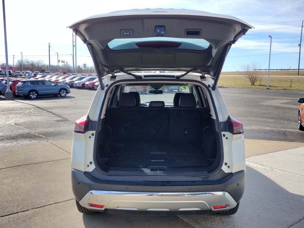 2023 Nissan Rogue Platinum - Photo 23
