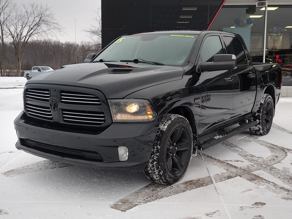 2015 RAM Ram 1500 Pickup Sport