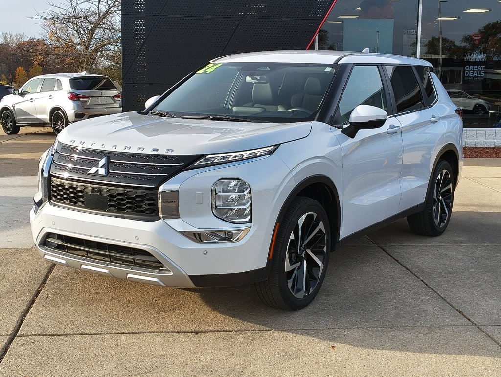 Certified 2024 Mitsubishi Outlander SE SUV