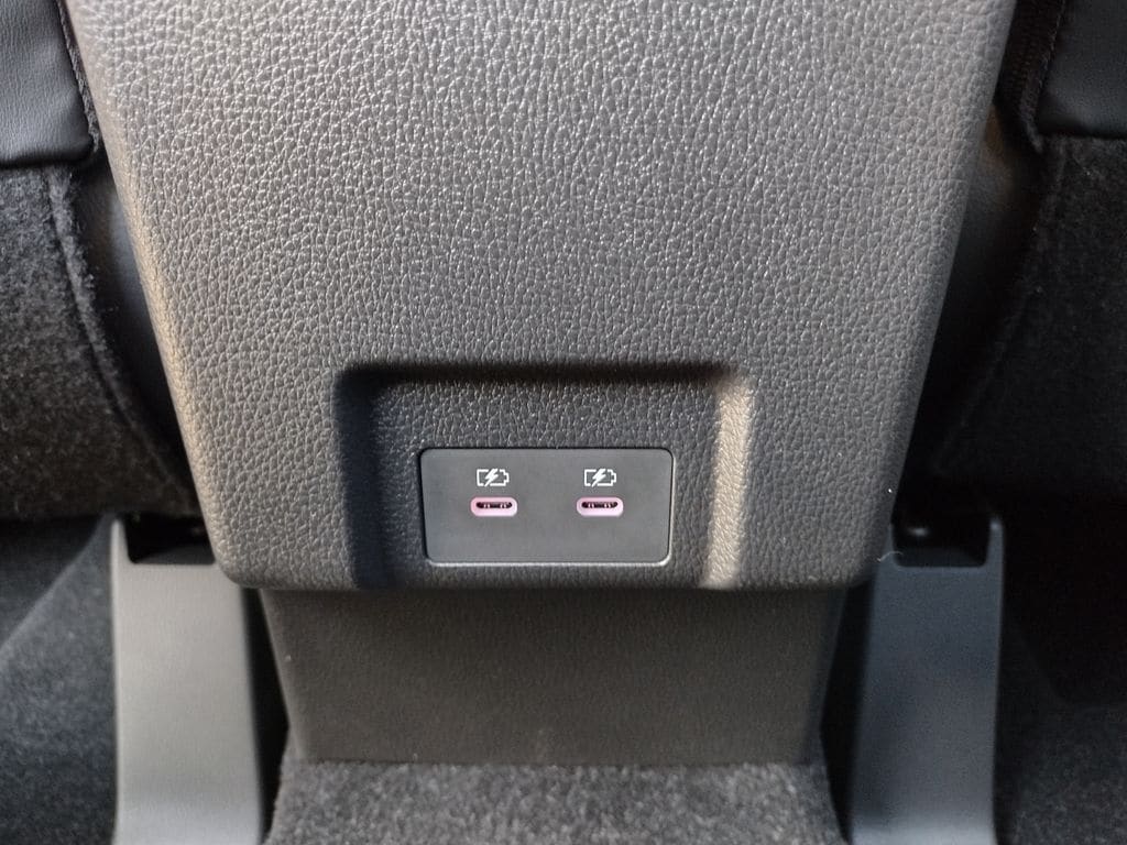 2026 Mitsubishi Eclipse Cross Black Edition - Photo 24