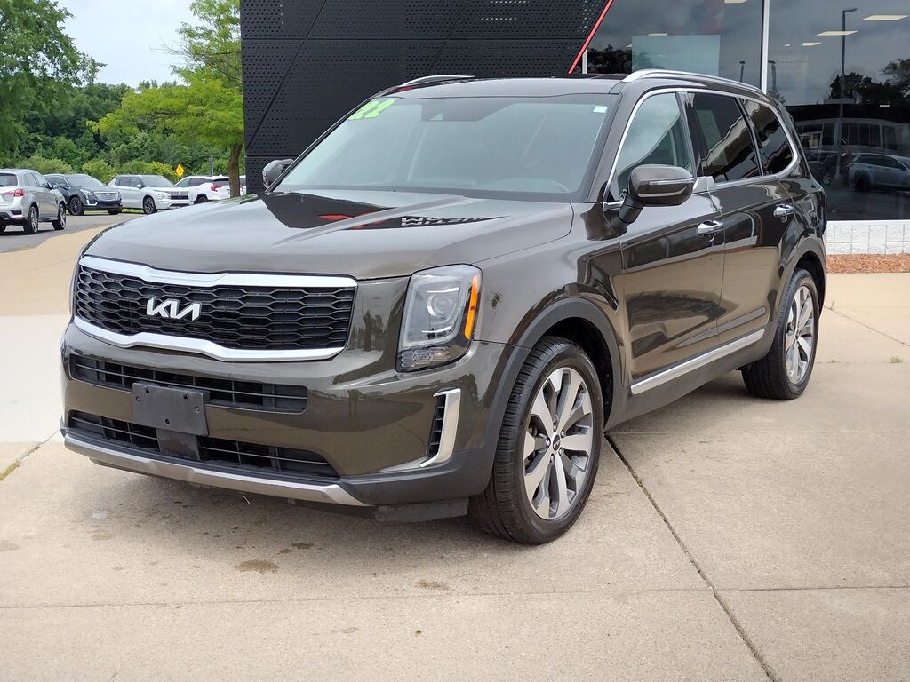 Used 2022 Kia Telluride S SUV