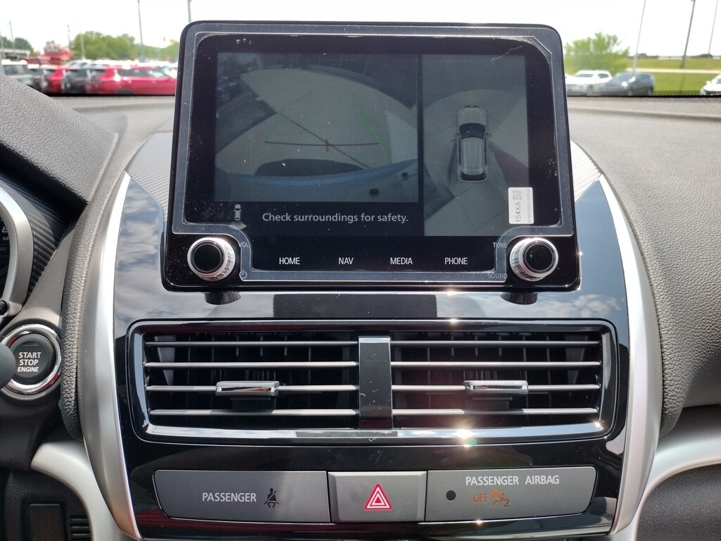 2025 Mitsubishi Eclipse Cross SEL photo 4