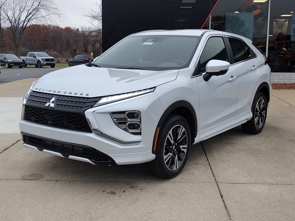 2026 Mitsubishi Eclipse Cross SEL's photo