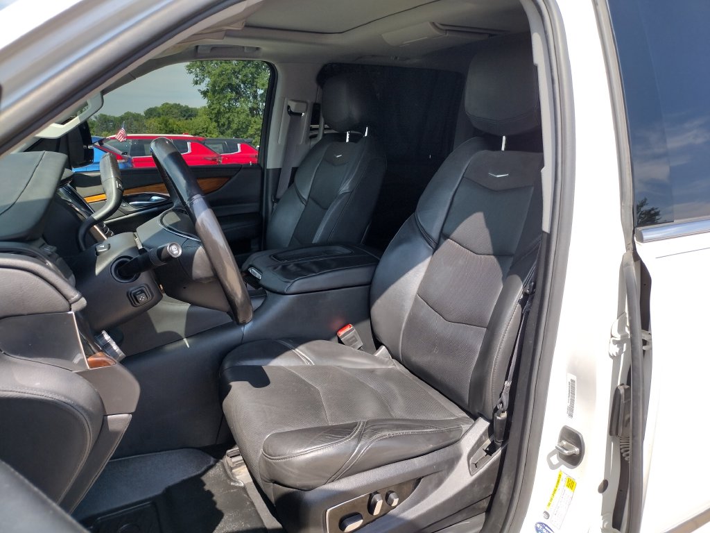 Used 2017 Cadillac Escalade ESV Premium Luxury with VIN 1GYS4JKJ5HR243328 for sale in Grand Blanc Township, MI