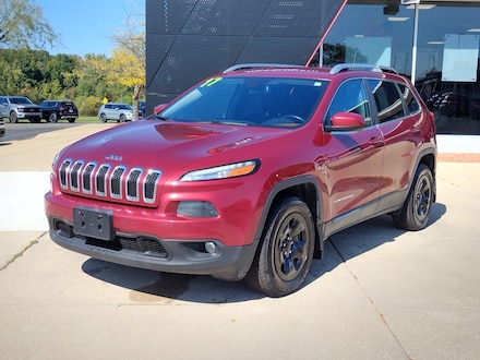 2017 Jeep Cherokee Latitude SUV