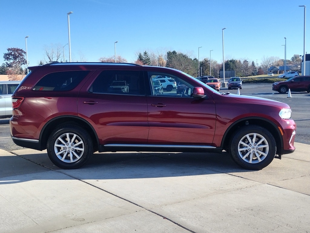 2021 Dodge Durango SXT Plus photo 2