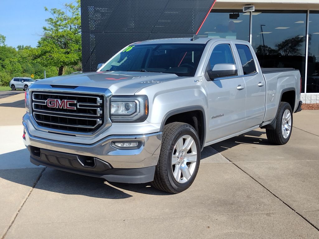 2016 GMC Sierra 4WD Double Cab Standard Box SLE's photo