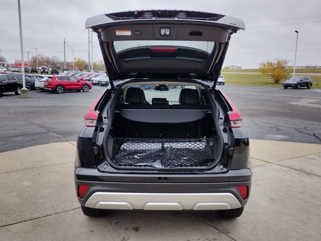2026 Mitsubishi Eclipse Cross SE - Photo 14