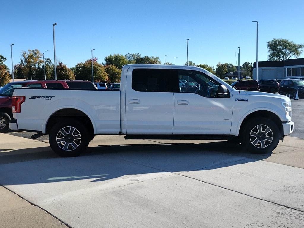Used 2016 Ford F-150 XLT Truck SuperCrew Cab
