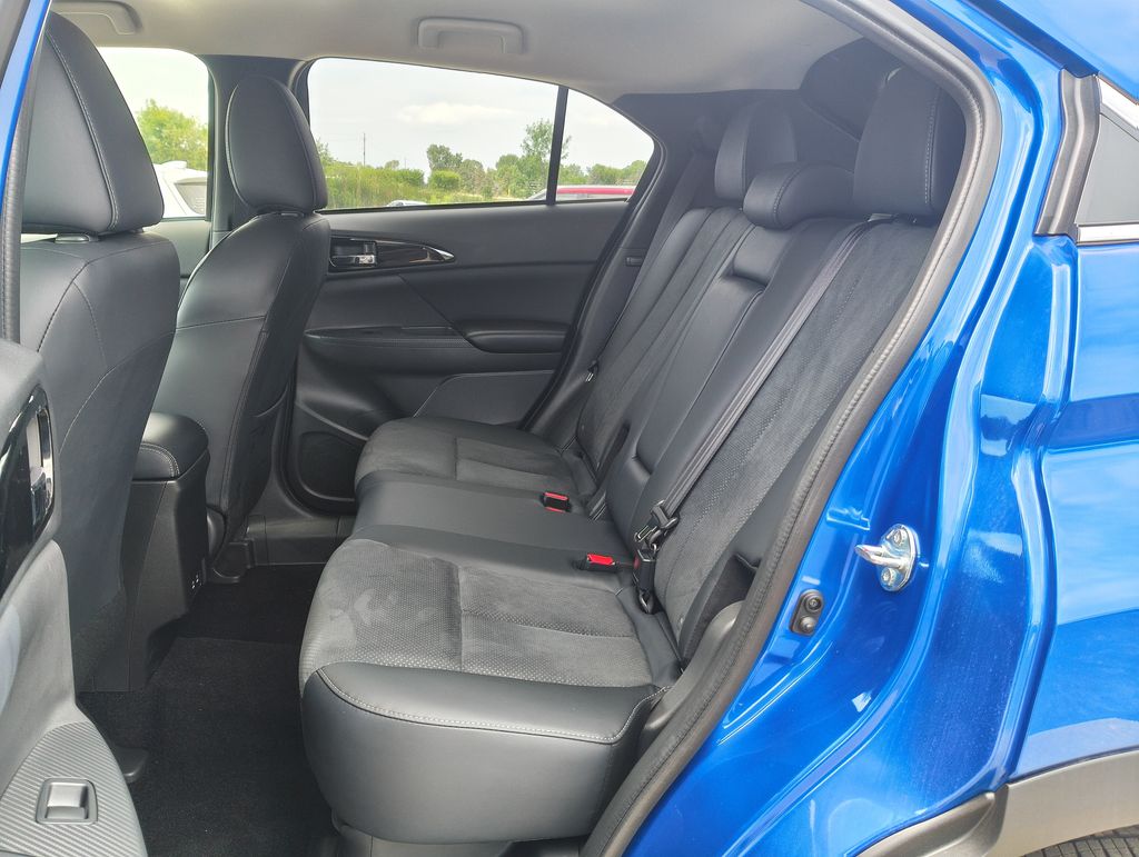 2026 Mitsubishi Eclipse Cross SE - Photo 6