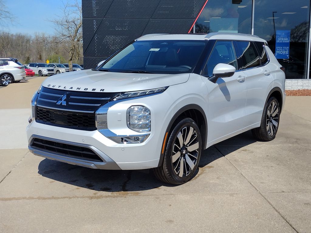 2026 Mitsubishi Outlander SEL S-AWC's photo