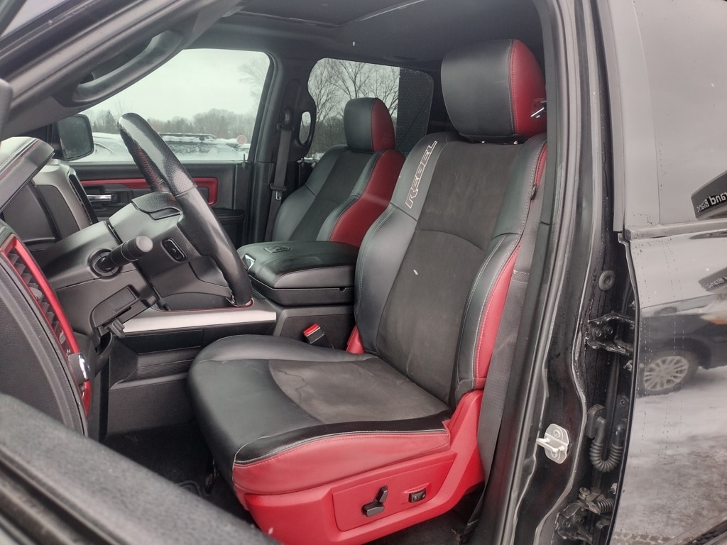 Used 2017 RAM Ram 1500 Rebel with VIN 1C6RR7YT9HS536618 for sale in Grand Blanc Township, MI