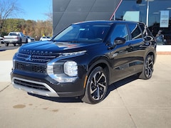 2025 Mitsubishi Outlander PHEV SE SUV