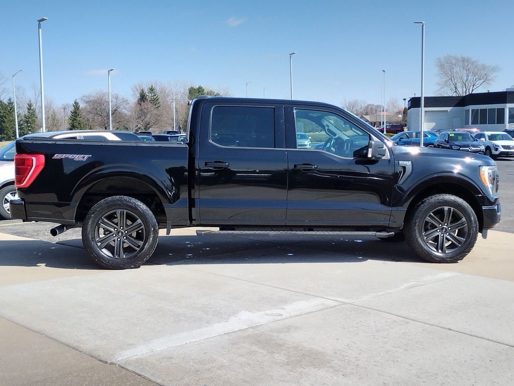 Used 2021 Ford F-150 XLT Truck SuperCrew Cab