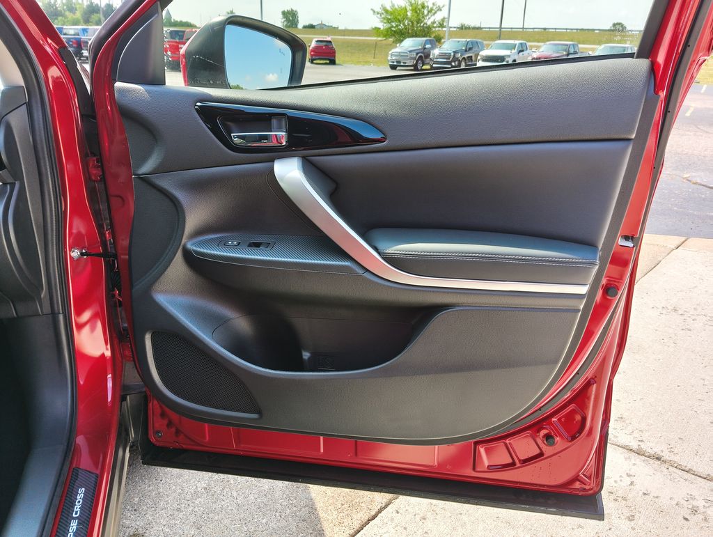 2026 Mitsubishi Eclipse Cross SE - Photo 32