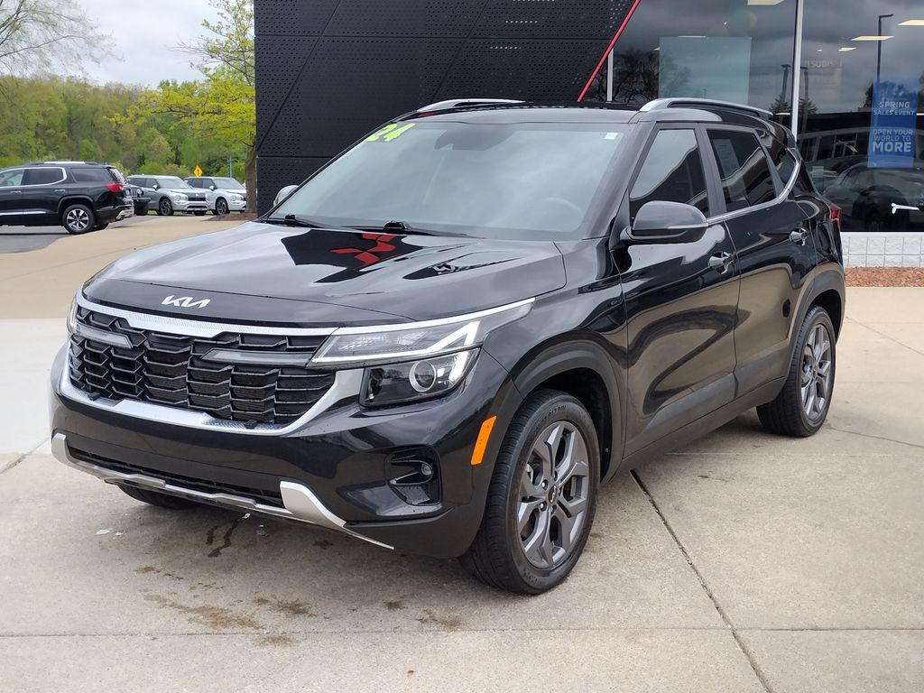 2024 Kia Seltos 2.0 S AWD's photo