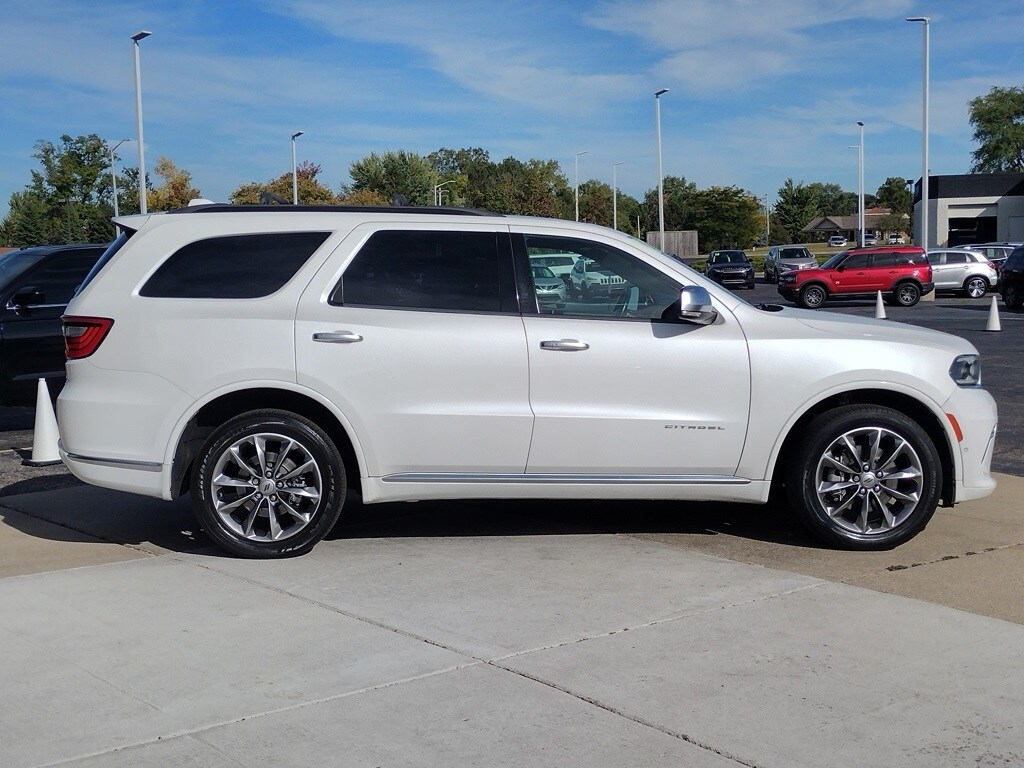 2021 Dodge Durango Citadel photo 3