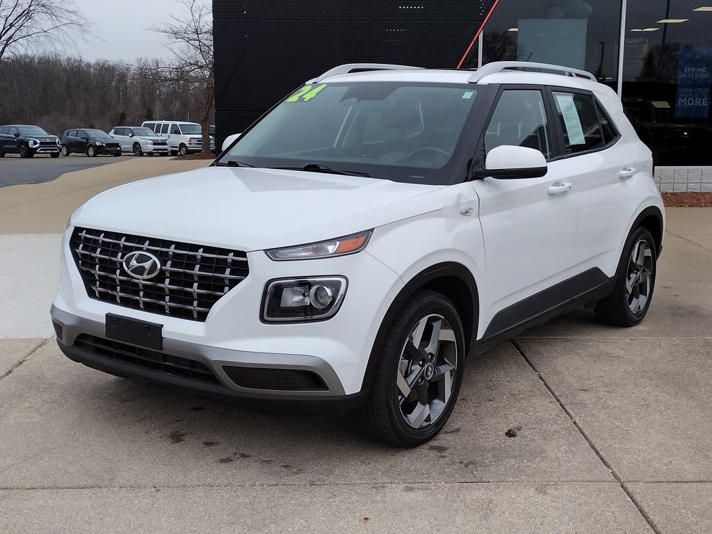 2024 Hyundai Venue SEL