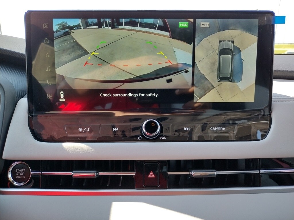 2025 Mitsubishi Outlander SE photo 4