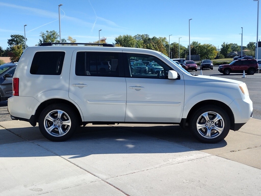 2014 Honda Pilot EX photo 4