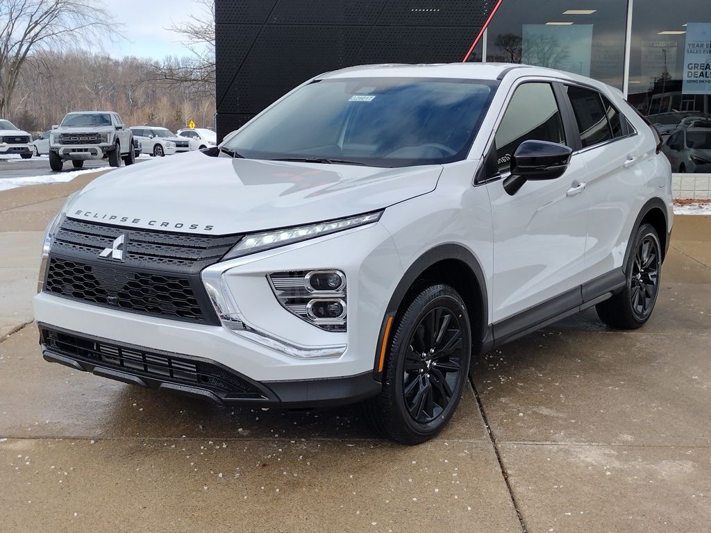 2026 Mitsubishi Eclipse Cross LE S-AWC's photo