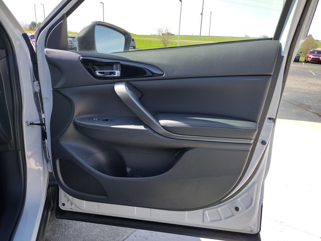 2026 Mitsubishi Eclipse Cross Black Edition - Photo 31