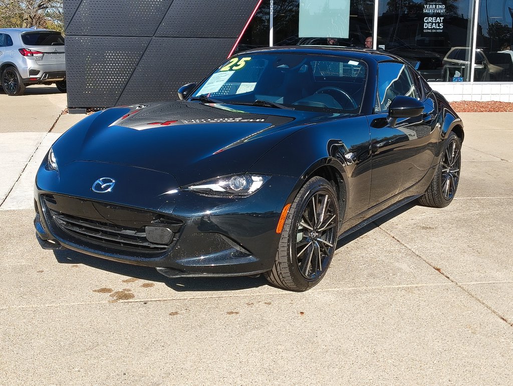 2025 Mazda MX-5 Miata RF Grand Touring