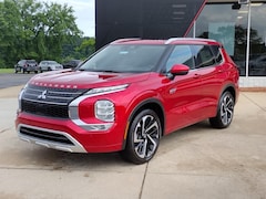 2025 Mitsubishi Outlander PHEV SEL SUV