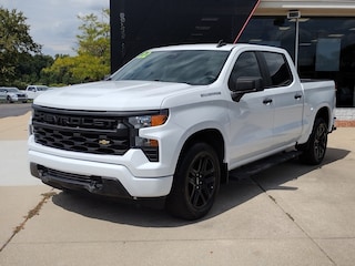 2022 Chevrolet Silverado 1500 Custom Truck Crew Cab