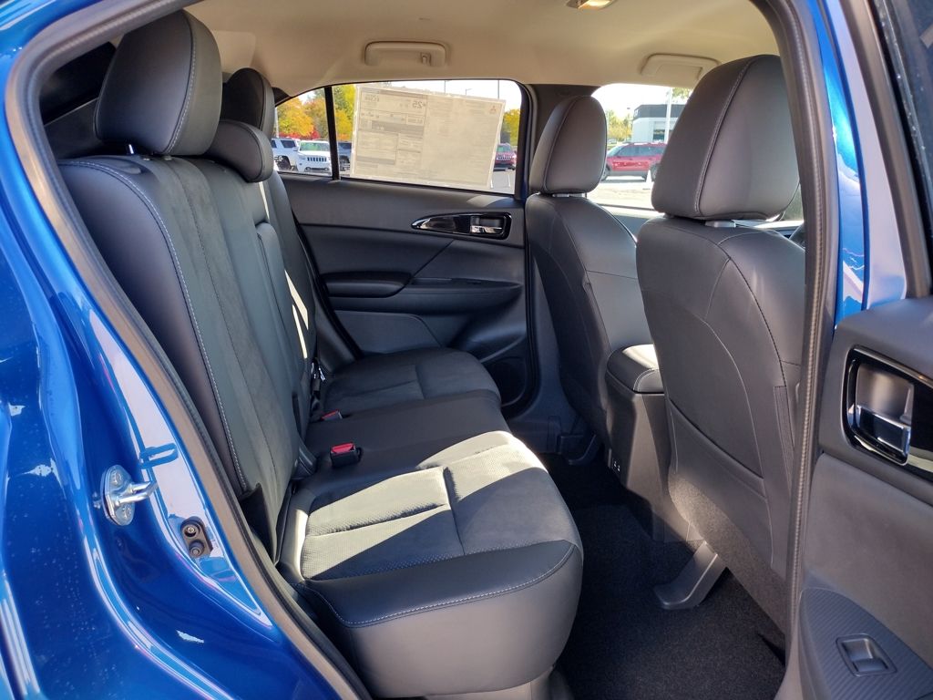 2026 Mitsubishi Eclipse Cross SE - Photo 9