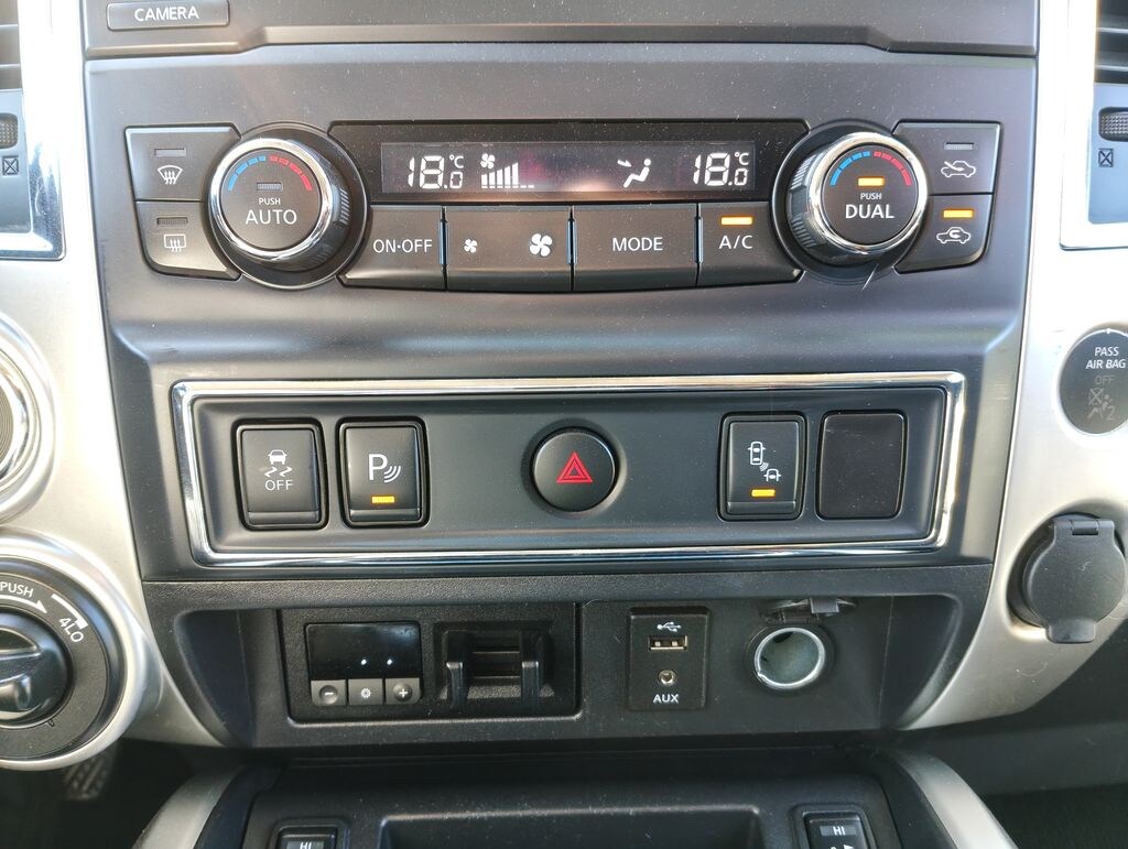 Used 2017 Nissan Titan SV Truck Crew Cab