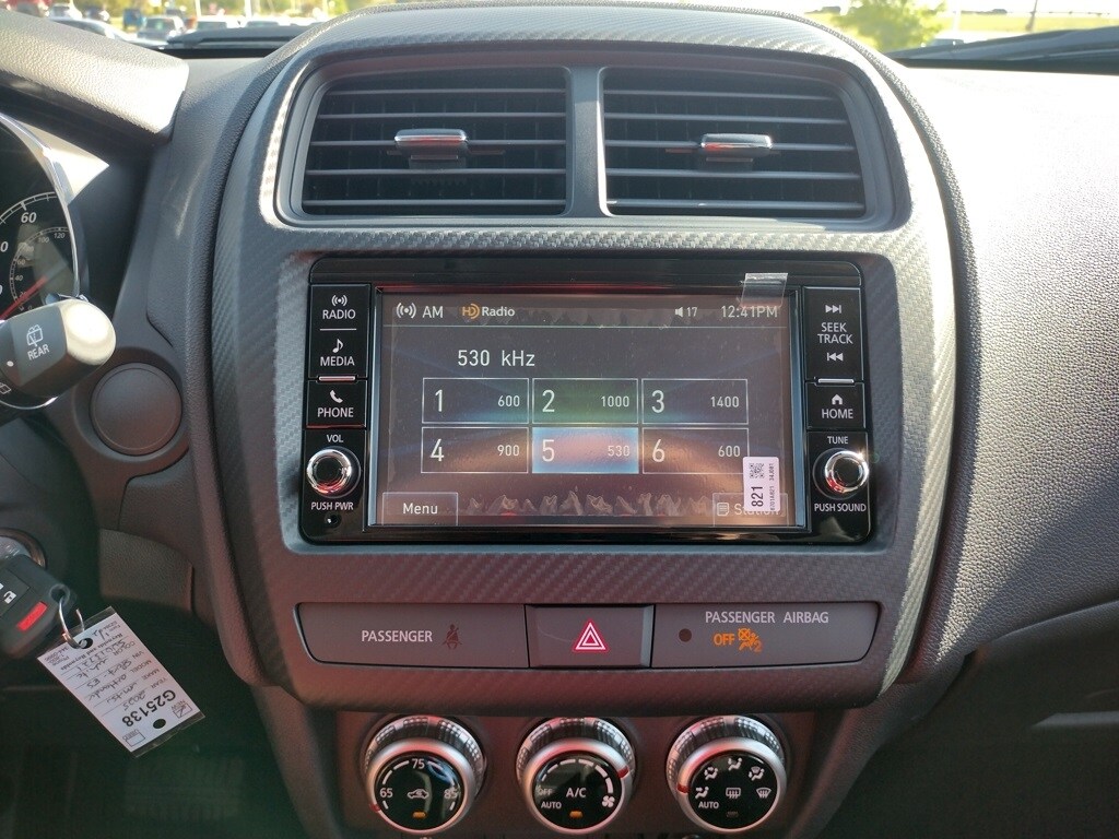 2025 Mitsubishi Outlander Sport ES SE LE photo 3