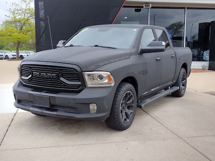 2017 Ram 1500 Limited Truck Crew Cab