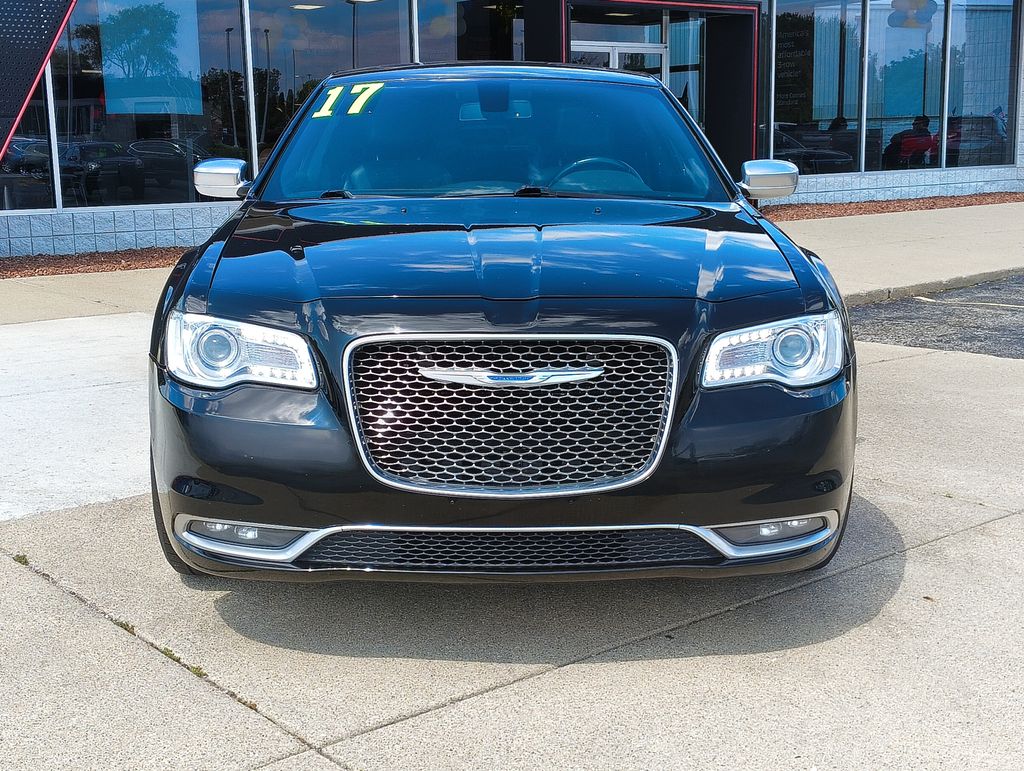 Used 2017 Chrysler 300 C Platinum with VIN 2C3CCASG8HH529891 for sale in Grand Blanc Township, MI