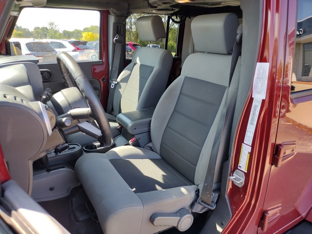 Used 2010 Jeep Wrangler Unlimited Unlimited Sahara SUV