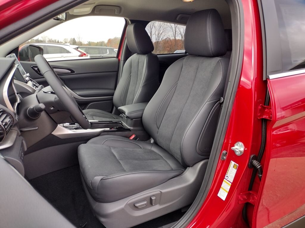 New 2026 Mitsubishi Eclipse Cross SE SUV