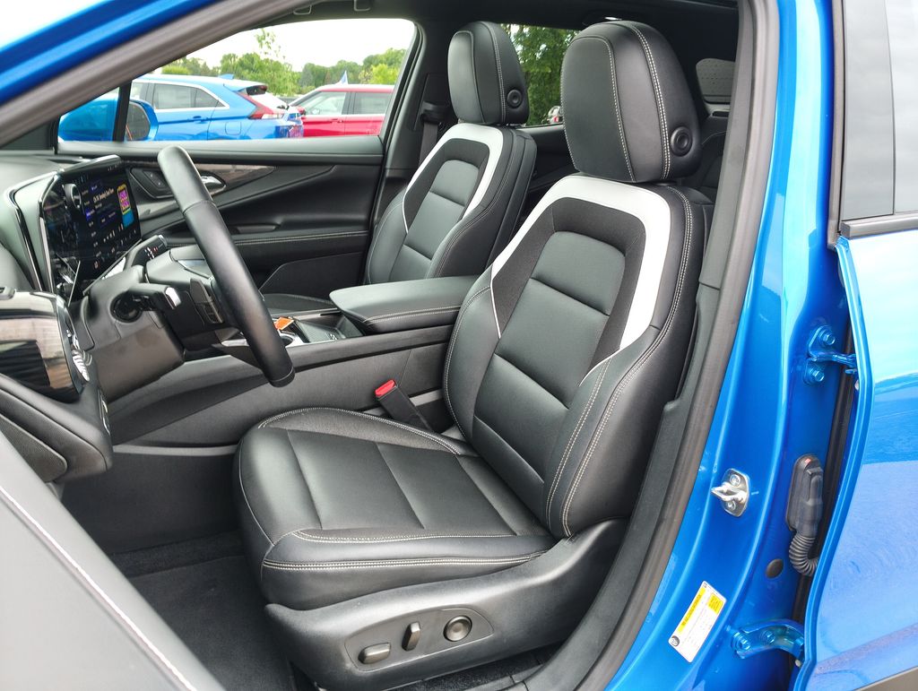 Used 2024 Chevrolet Blazer EV LT with VIN 3GNKDBRJ9RS192469 for sale in Grand Blanc Township, MI