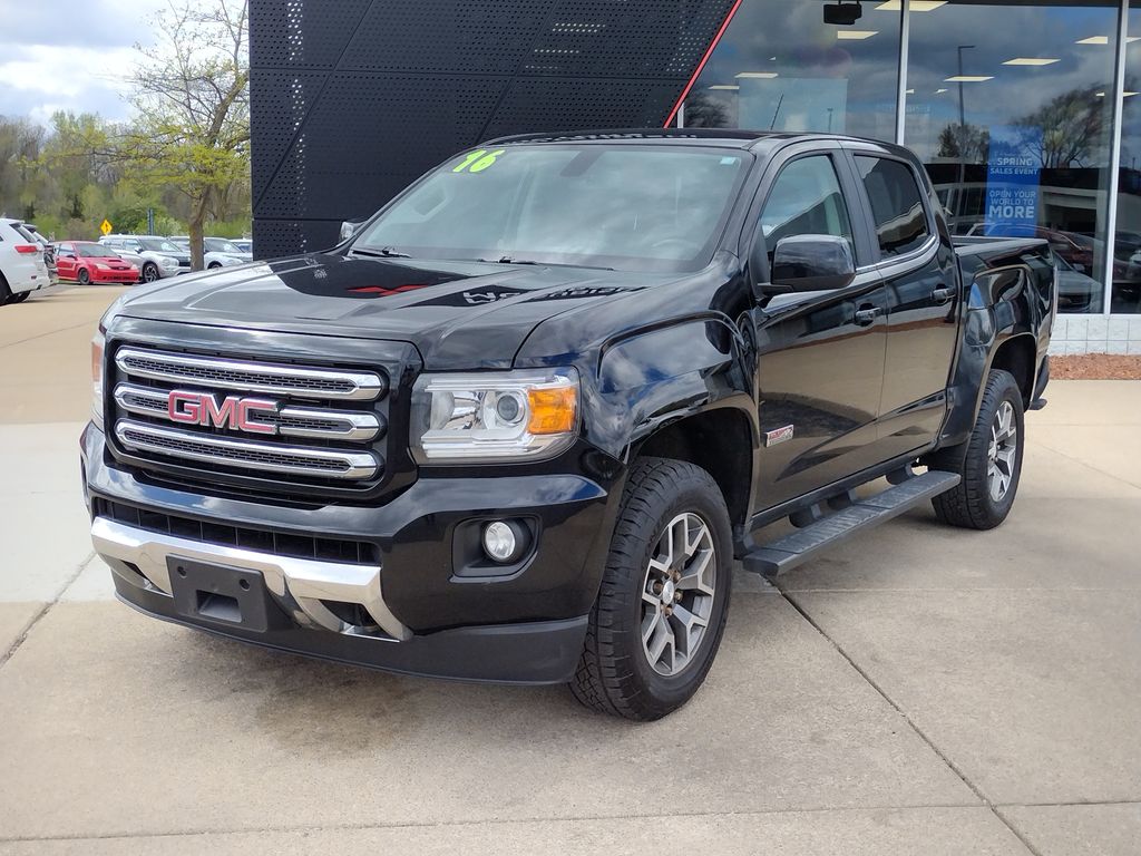 2016 GMC Canyon 4WD SLE Crew Cab Short Box's photo